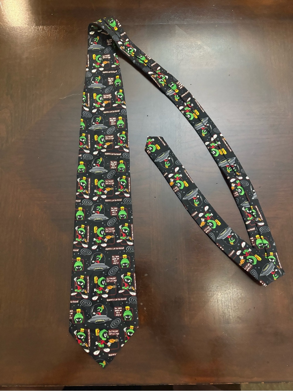 Marvin The Martian Looney Tunes 1999 Surrender Earthlings Ka-boom Black Tie